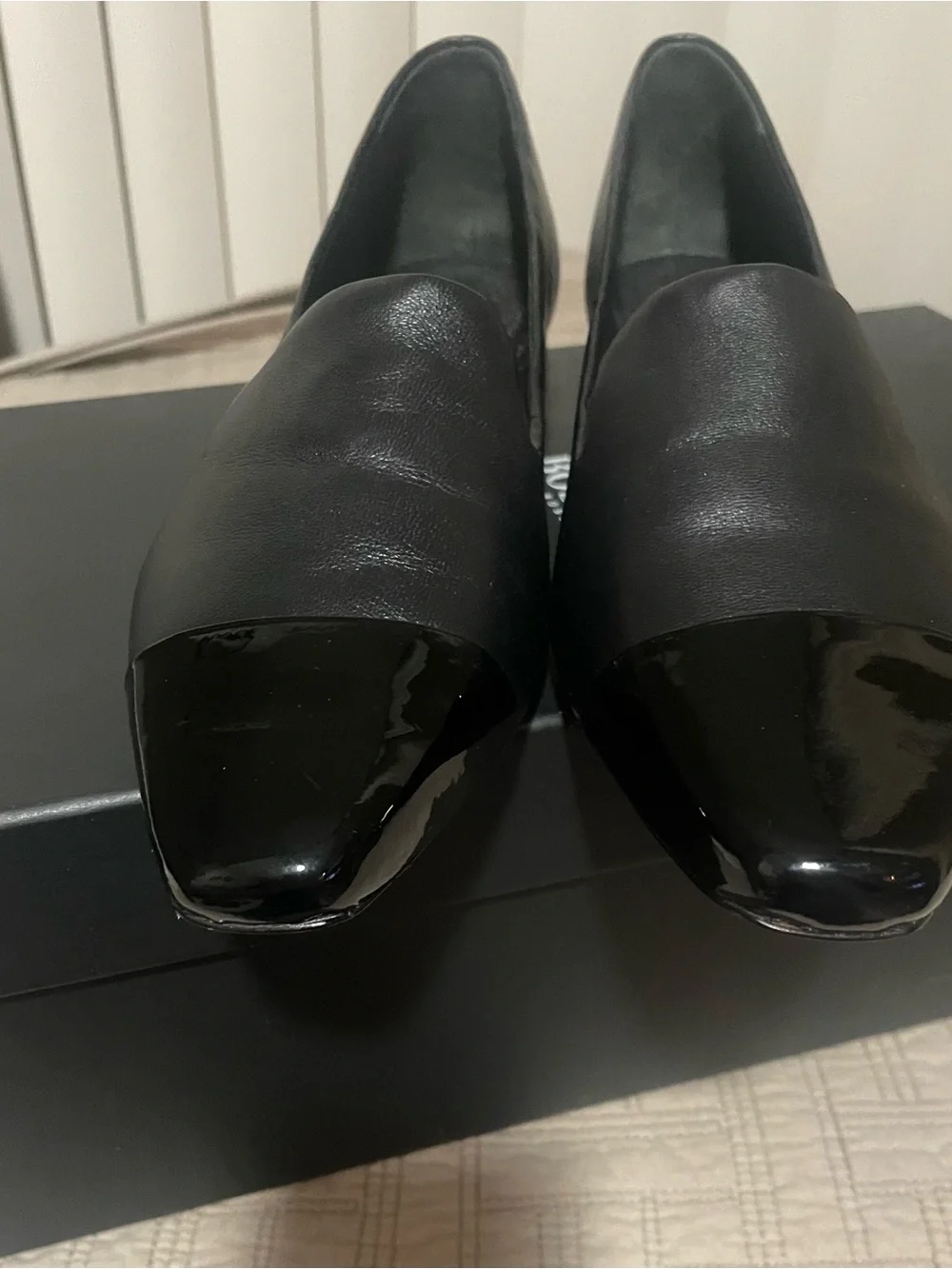 Veronica Beard Cecil loafers. New, Unworn. Size 8.